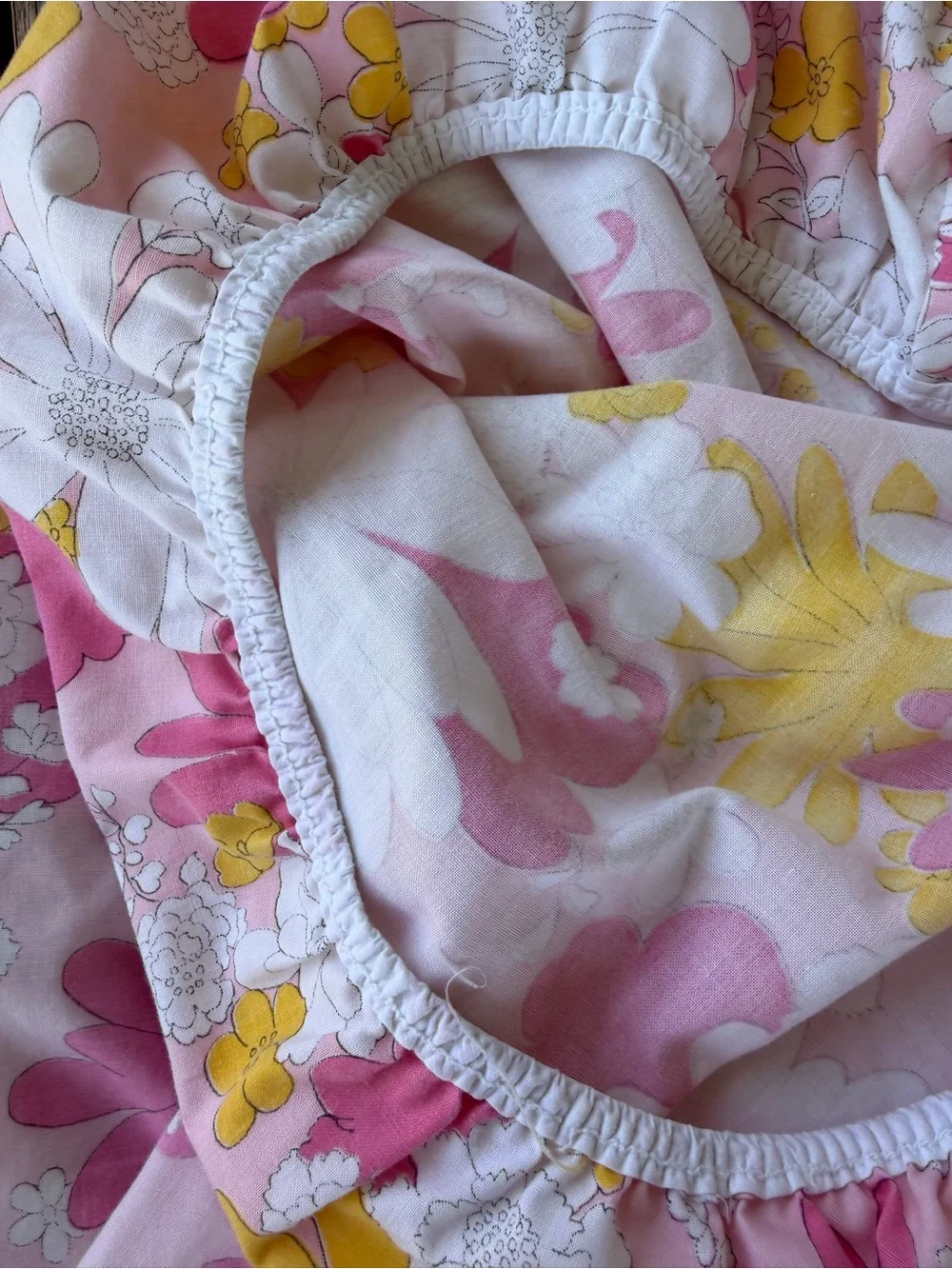 VTG Cannon Monticello Pink Blossom Festival 2-Piece Sheet Set Flower Power READ